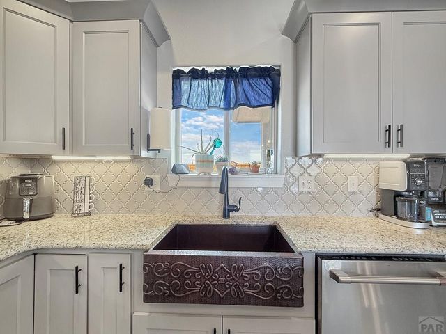 421 N Heather Dr., Pueblo West, CO 81007