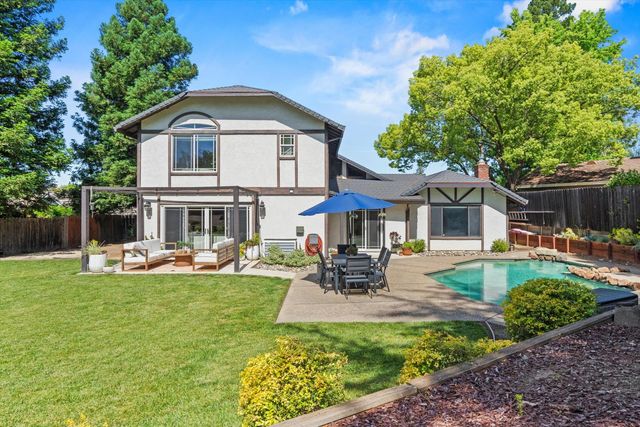 1102 Bodega Ct, Roseville, CA 95661