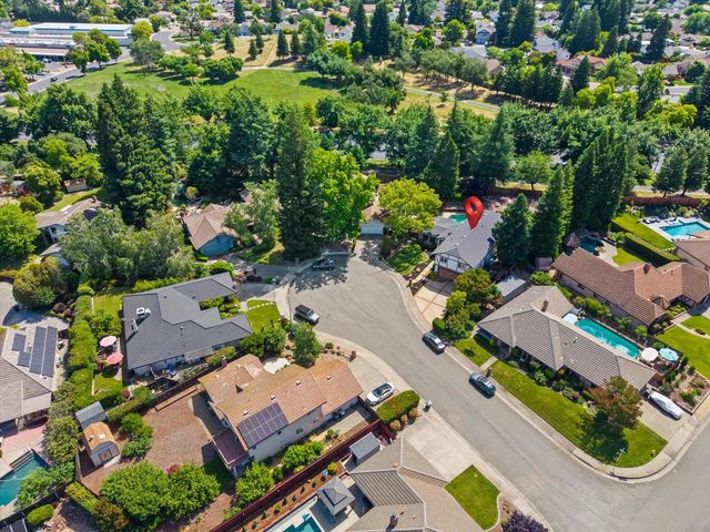 1102 Bodega Ct, Roseville, CA 95661