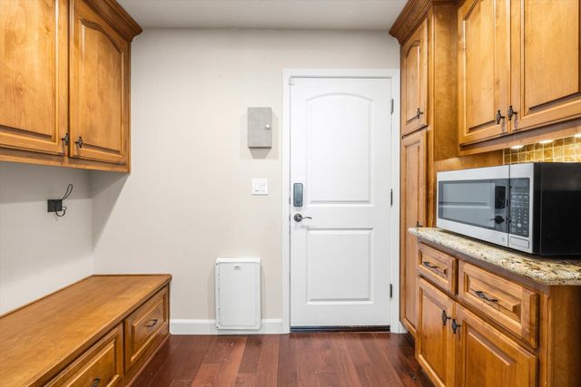 1102 Bodega Ct, Roseville, CA 95661