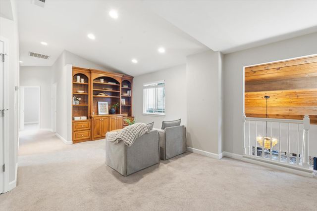 1102 Bodega Ct, Roseville, CA 95661