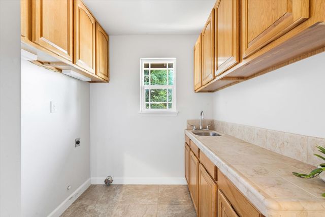 1102 Bodega Ct, Roseville, CA 95661