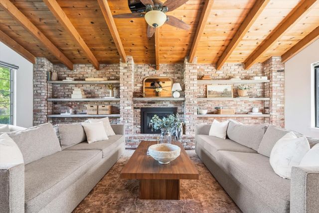 1102 Bodega Ct, Roseville, CA 95661