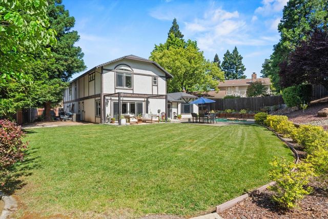 1102 Bodega Ct, Roseville, CA 95661