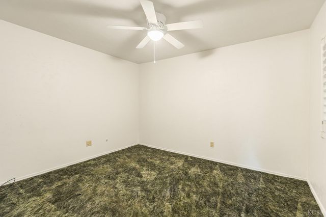 637 Village Green Street, Porterville, CA 93257