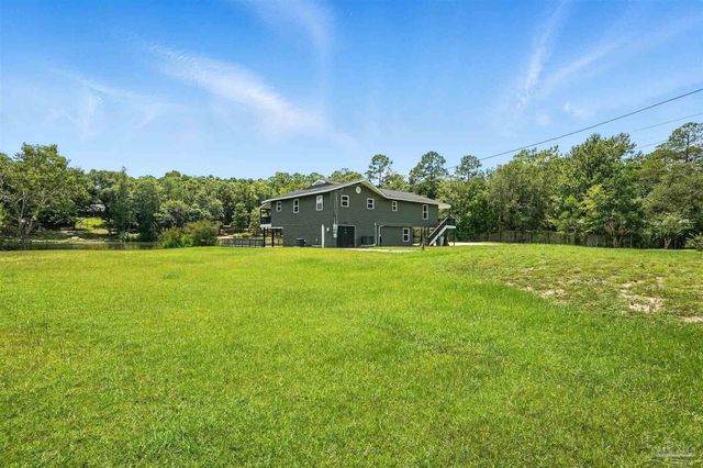 4608 Riley Rd, Milton, FL 32583