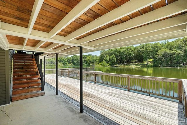 4608 Riley Rd, Milton, FL 32583