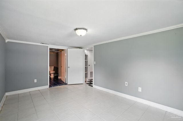 4608 Riley Rd, Milton, FL 32583