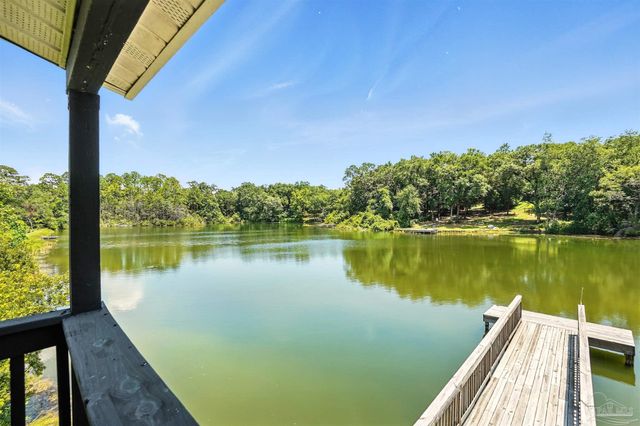 4608 Riley Rd, Milton, FL 32583