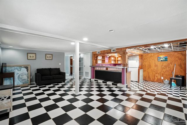 4608 Riley Rd, Milton, FL 32583