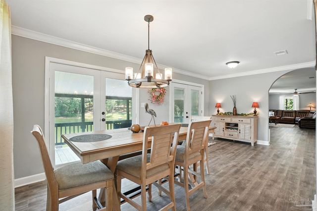 4608 Riley Rd, Milton, FL 32583