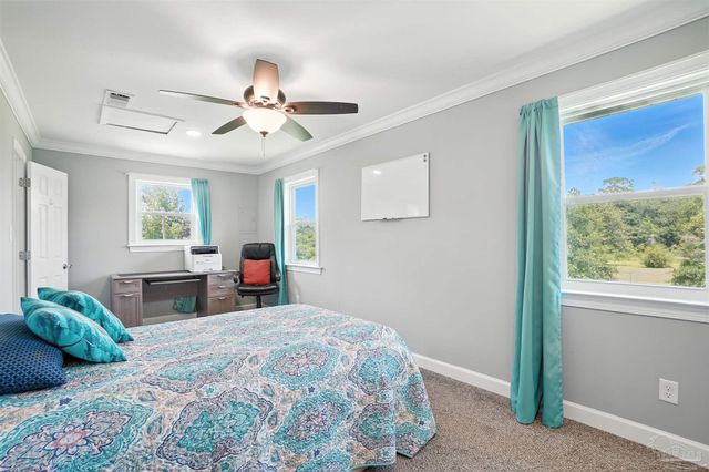 4608 Riley Rd, Milton, FL 32583
