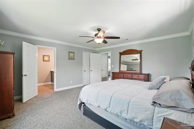 4608 Riley Rd, Milton, FL 32583