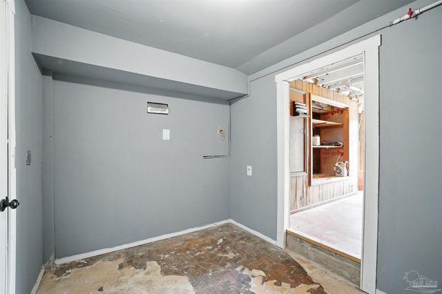 4608 Riley Rd, Milton, FL 32583