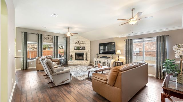 25710 Fan Flower, San Antonio, TX 78261