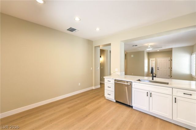 2766 Meadow Park Avenue, Henderson, NV 89052