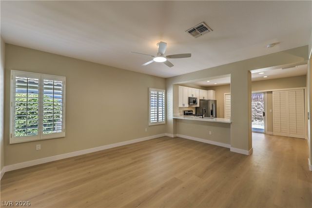 2766 Meadow Park Avenue, Henderson, NV 89052