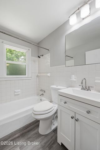 4106 Moray Ct, Louisville, KY 40216
