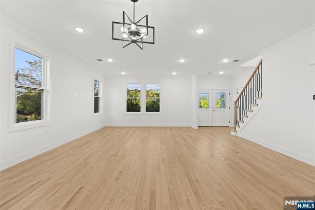 459 Washington Avenue, Rutherford, NJ 07070