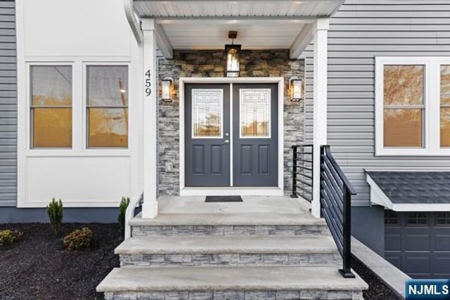 459 Washington Avenue, Rutherford, NJ 07070