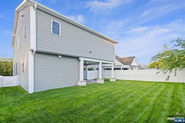 459 Washington Avenue, Rutherford, NJ 07070