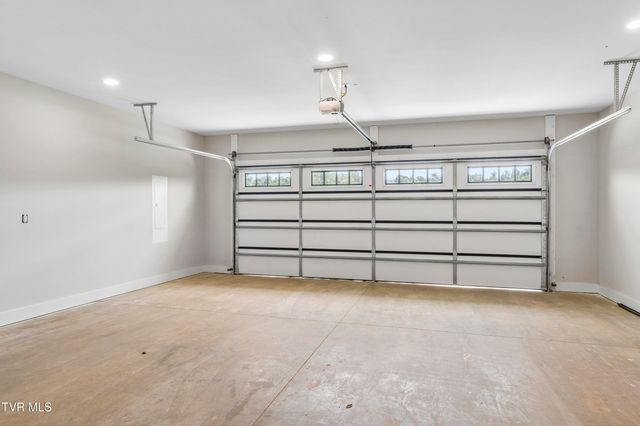 44 Steepleview Court, Jonesborough, TN 37659