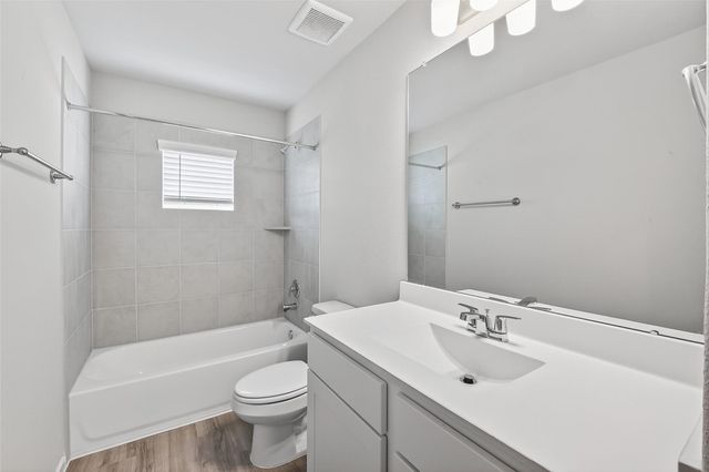 2107 Spring Hollow Drive, Baytown, TX 77521