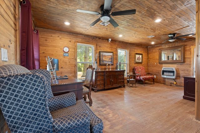 28151 S 620 Rd., Grove, OK 74344