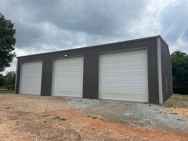 28151 S 620 Rd., Grove, OK 74344