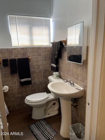 8019 E MAIN Street, Mesa, AZ 85207