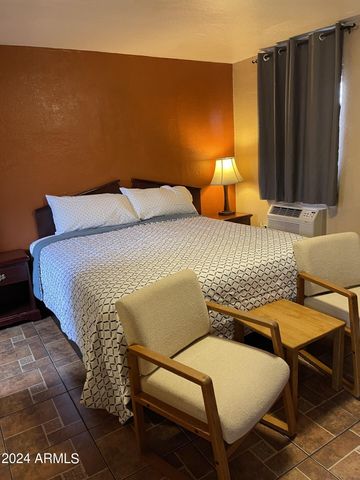 8019 E MAIN Street, Mesa, AZ 85207