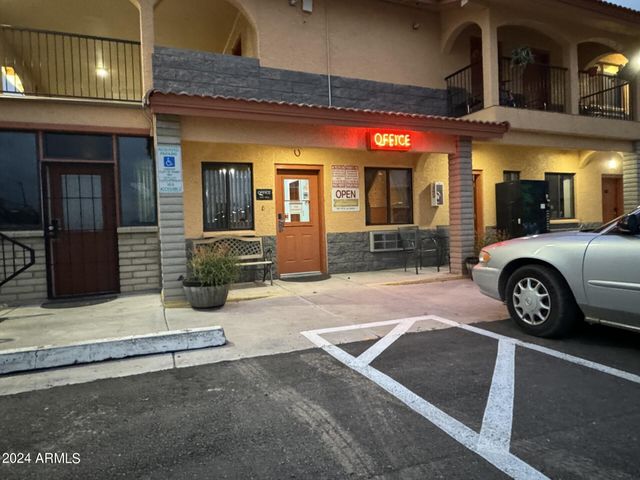 8019 E MAIN Street, Mesa, AZ 85207