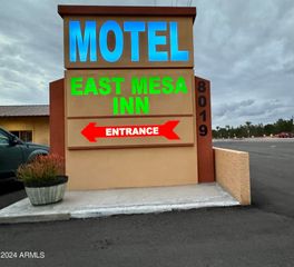 8019 E MAIN Street, Mesa, AZ 85207