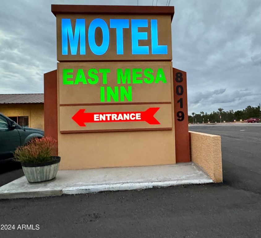 8019 E MAIN Street, Mesa, AZ 85207