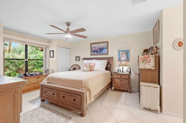 497 Iron Forge Court, Royal Palm Beach, FL 33411