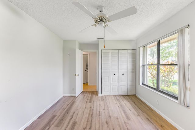 13257 Touchstone Place, Palm Beach Gardens, FL 33418