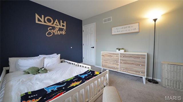 6906 Wellsford Court, Oakville, MO 63129