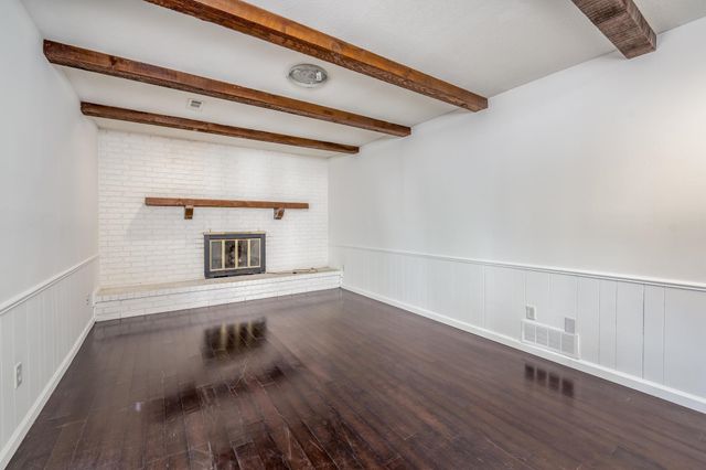 1728 N Overlook, Derby, KS 67037