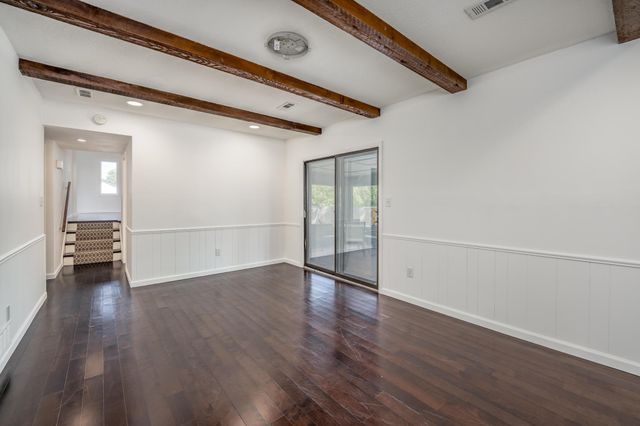 1728 N Overlook, Derby, KS 67037