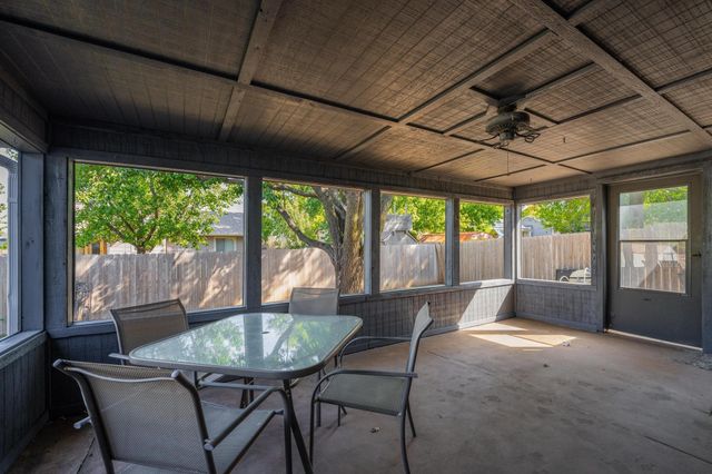 1728 N Overlook, Derby, KS 67037
