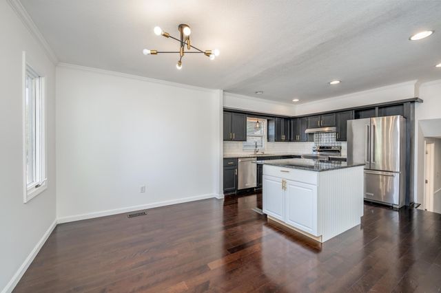 1728 N Overlook, Derby, KS 67037