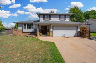 1728 N Overlook, Derby, KS 67037