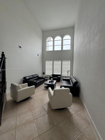 10873 NW 71st St, Doral, FL 33178