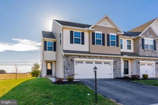 7 SIMON COURT, Mechanicsburg, PA 17050