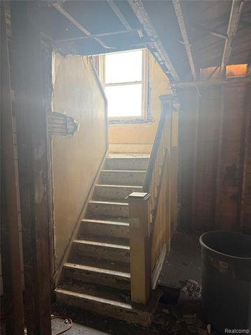 192 W Grand, Highland Park, MI 48203
