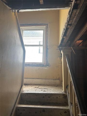 192 W Grand, Highland Park, MI 48203