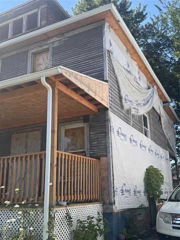192 W Grand, Highland Park, MI 48203