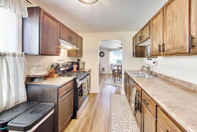 2807 Scott Street, Franklin Park, IL 60131