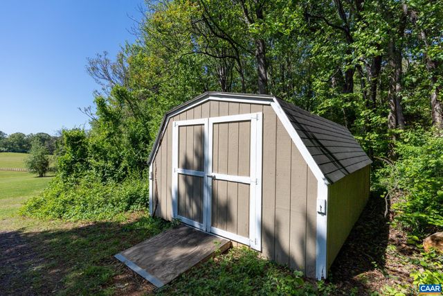 1971 WILDERNESS RD, Reva, VA 22735