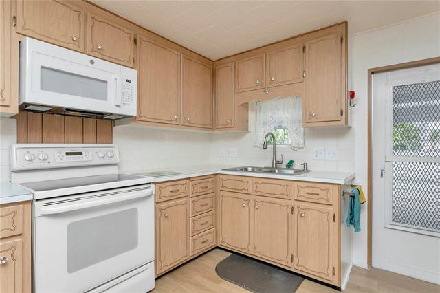 4809 4TH STREET W, Bradenton, FL 34207